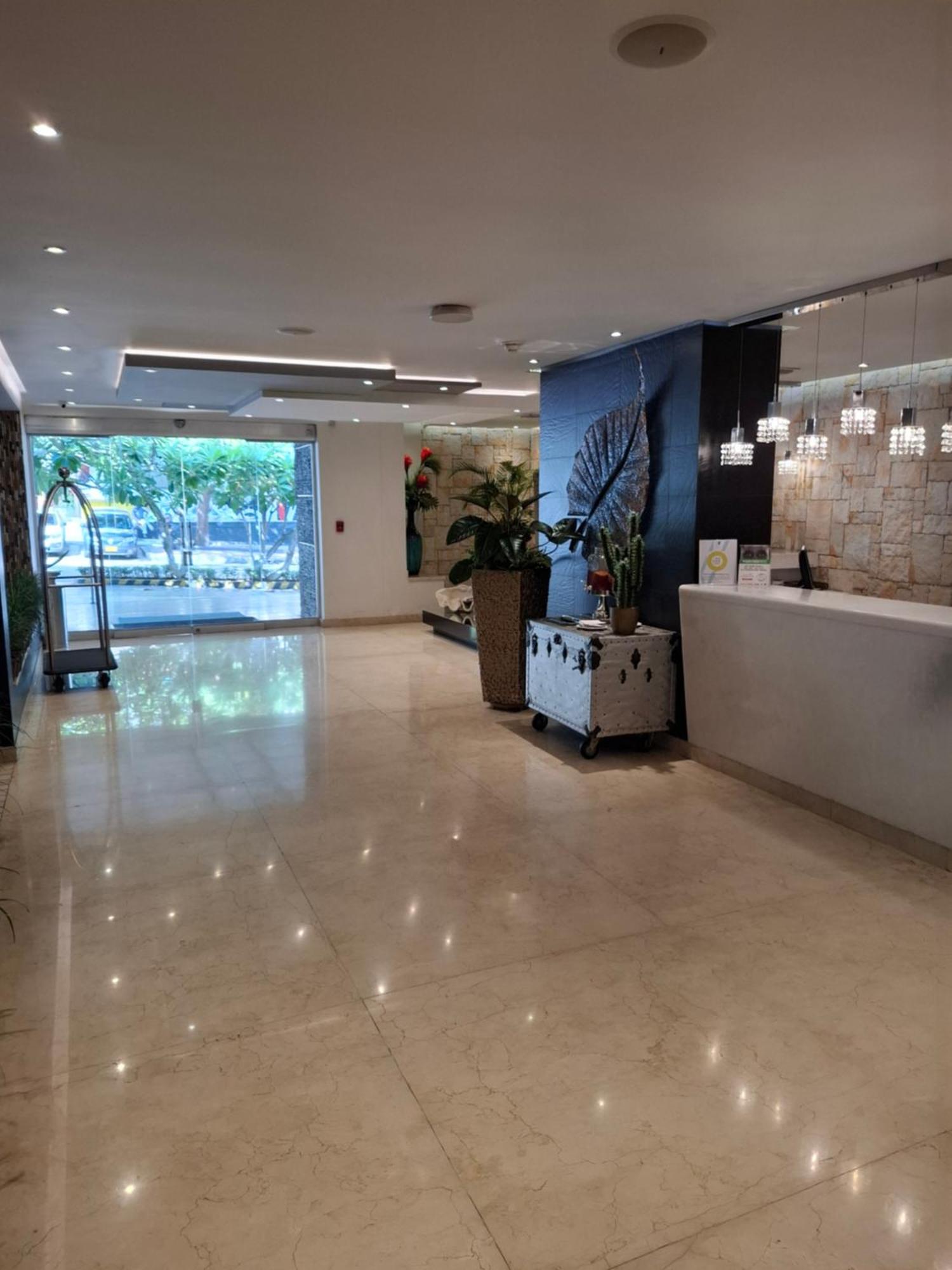 Hotel Washington Plaza Barranquilla  Esterno foto