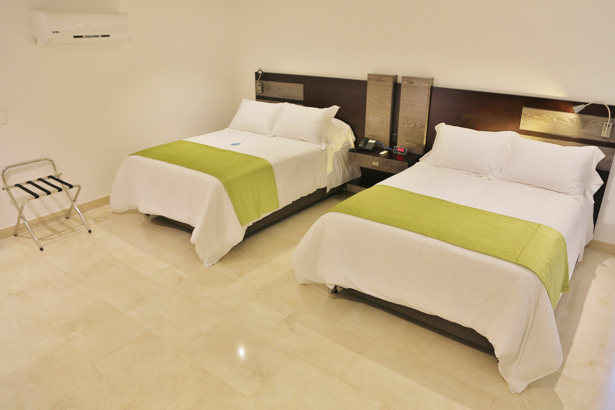 Hotel Washington Plaza Barranquilla  Esterno foto